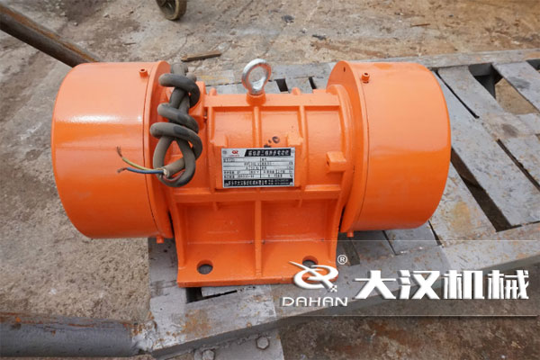 振動電機(jī)